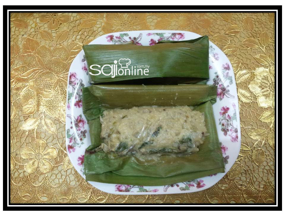 TEMPOYAK IKAN BILIS BUNGKUS DAUN PISANG - Saji Online