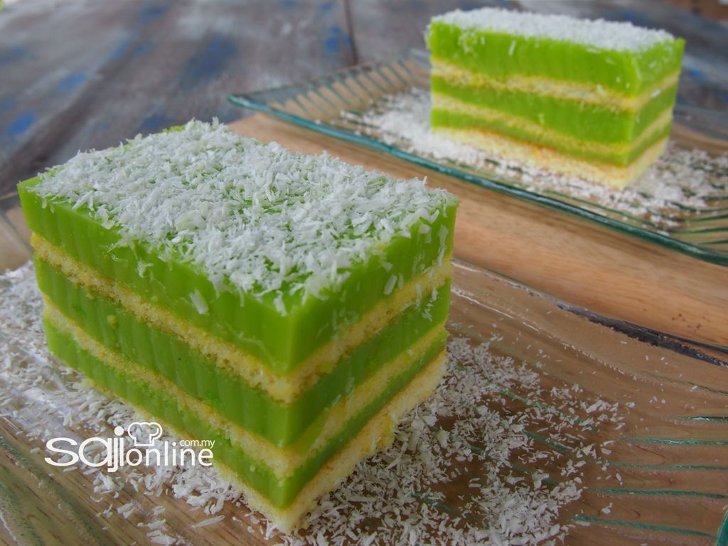 KEK LAPIS PANDAN - Saji Online